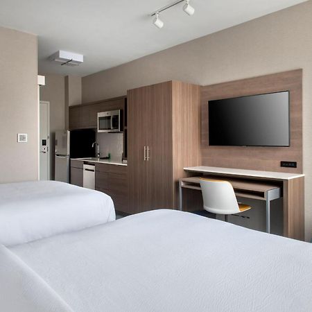 Towneplace Suites By Marriott New York Brooklyn Exterior photo